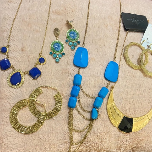 Jewelry Bundle #4 - Picture 8 of 8